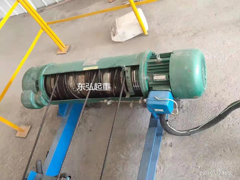 三出绳钢丝绳电动葫芦近距离做牵引工作